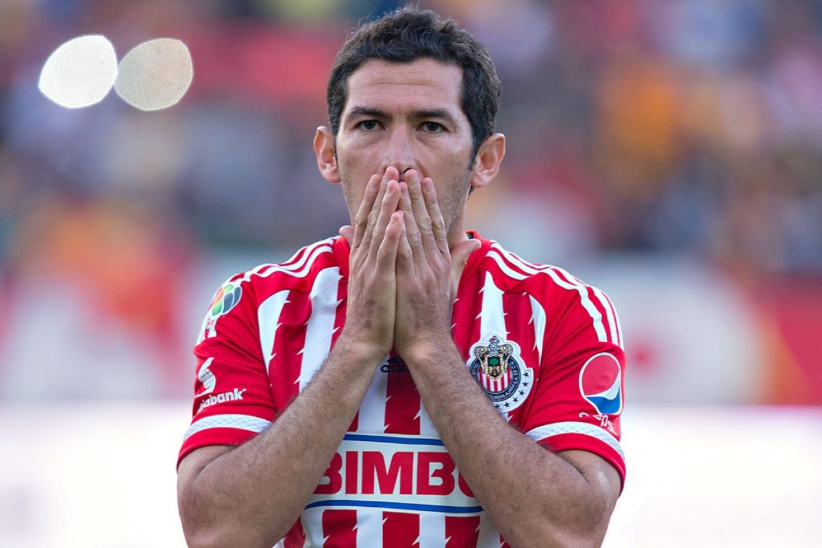 Morelia, Michoacán, 30 de enero de 2016., durante el partido de la jornada 4 del torneo Clausura 2016 de la Liga Bancomer MX, entre Monarcas Morelia y las Chivas Rayadas del Guadalajara, celebrado en el estadio Morelos. Foto: Imago7/Sergio Mejía